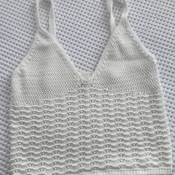 Aritzia Knit Tank - Picture 2 of 4